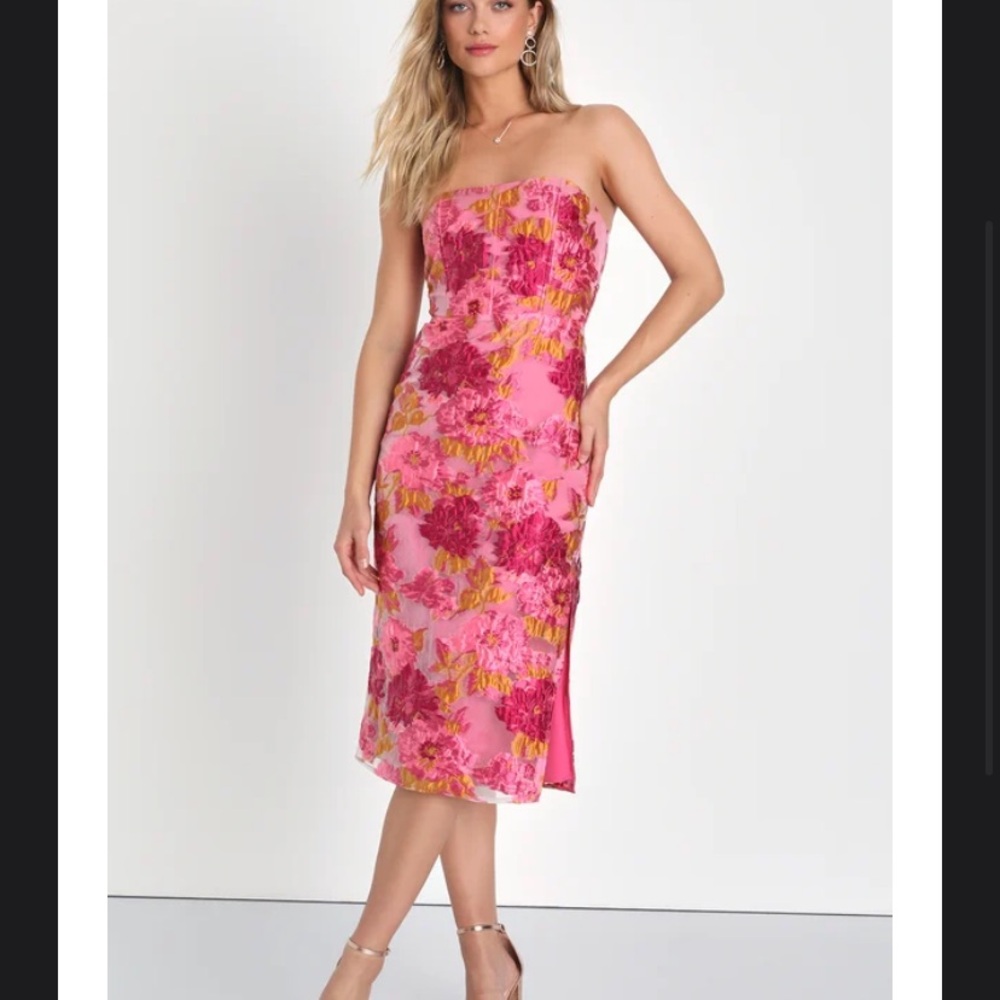 Lulu's Pink Floral Strapless Midi Dress